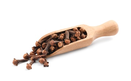 Wooden scoop with aromatic dry cloves on white background