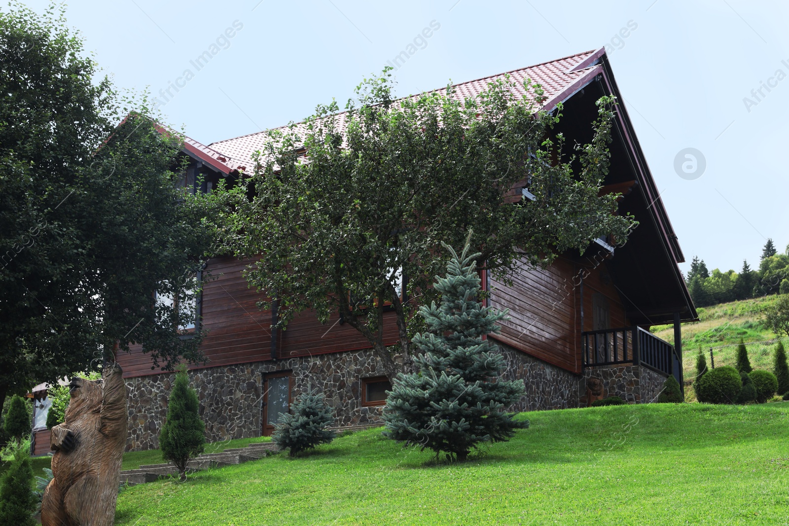 Photo of Beautiful view of house on sunny day