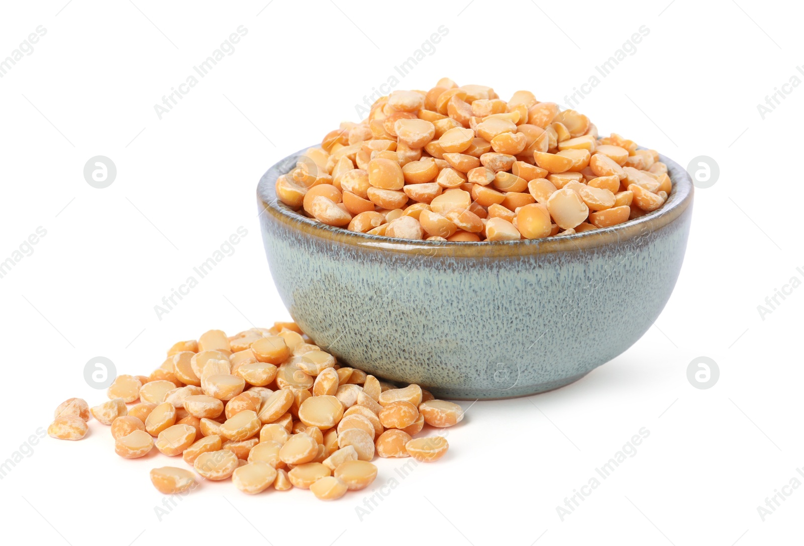 Photo of Dried peas in bowl isolated on white