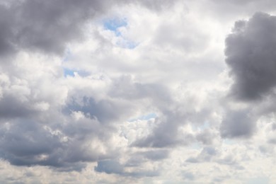 Photo of Picturesque view of beautiful sky with fluffy white clouds