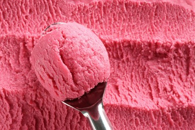 Photo of Scoop with tasty watermelon sorbet, top view