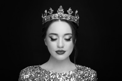 Image of Black-and-white portrait of beautiful young woman with luxury crown