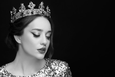 Image of Black-and-white portrait of beautiful young woman with luxury crown