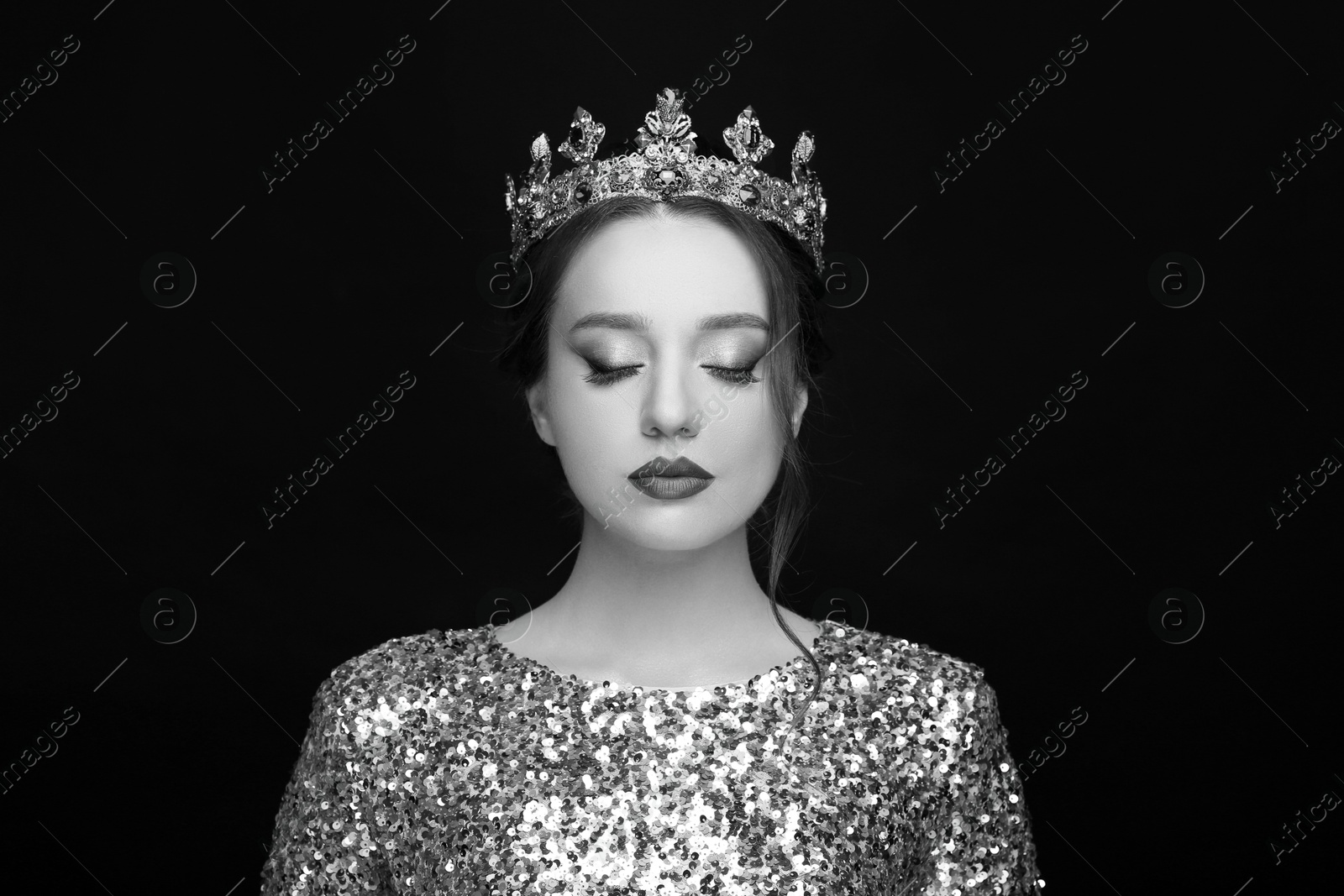 Image of Black-and-white portrait of beautiful young woman with luxury crown