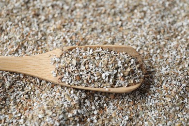 Photo of Spoon with fresh rye bran, above view