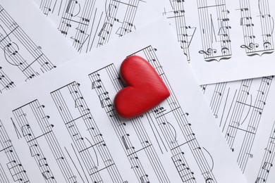 Photo of Heart figure on musical note sheets, top view