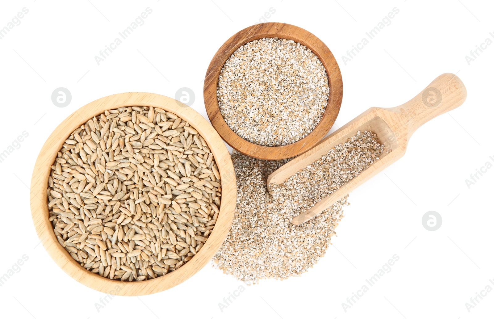 Photo of Bowls with fresh rye bran, kernels and scoop isolated on white, top view