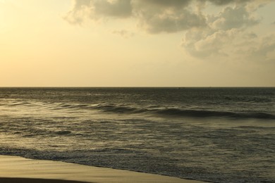 Photo of Picturesque view of beautiful sea at sunrise