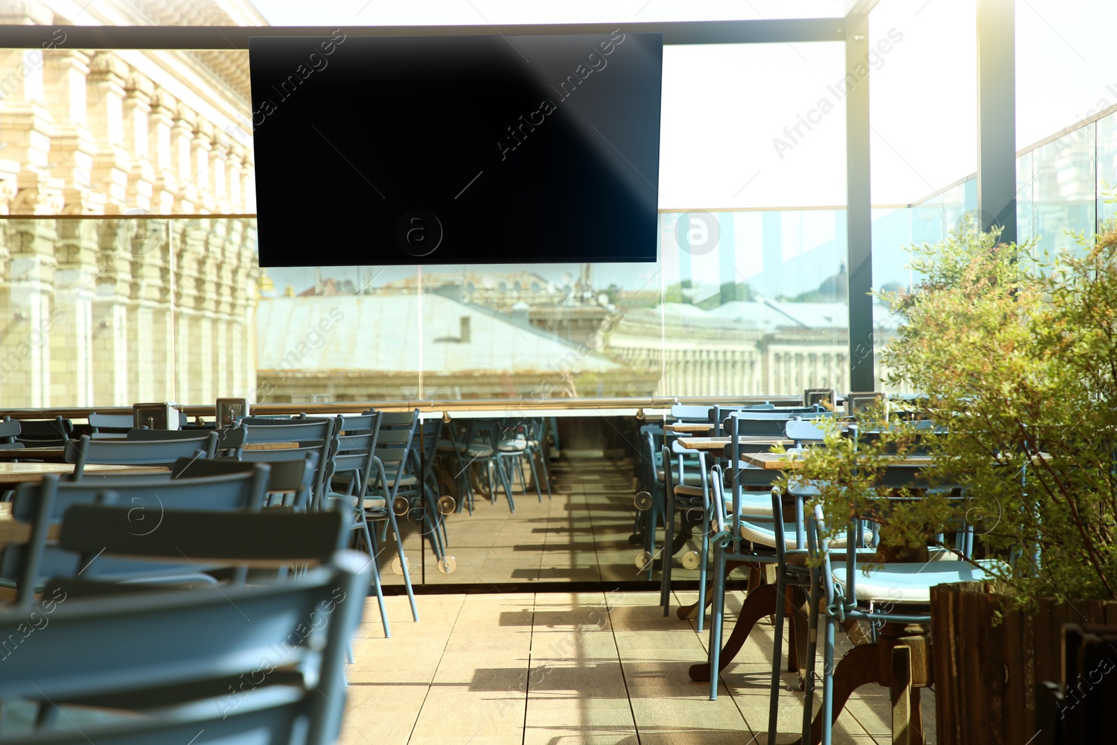 Image of TV set for event broadcasting in bar