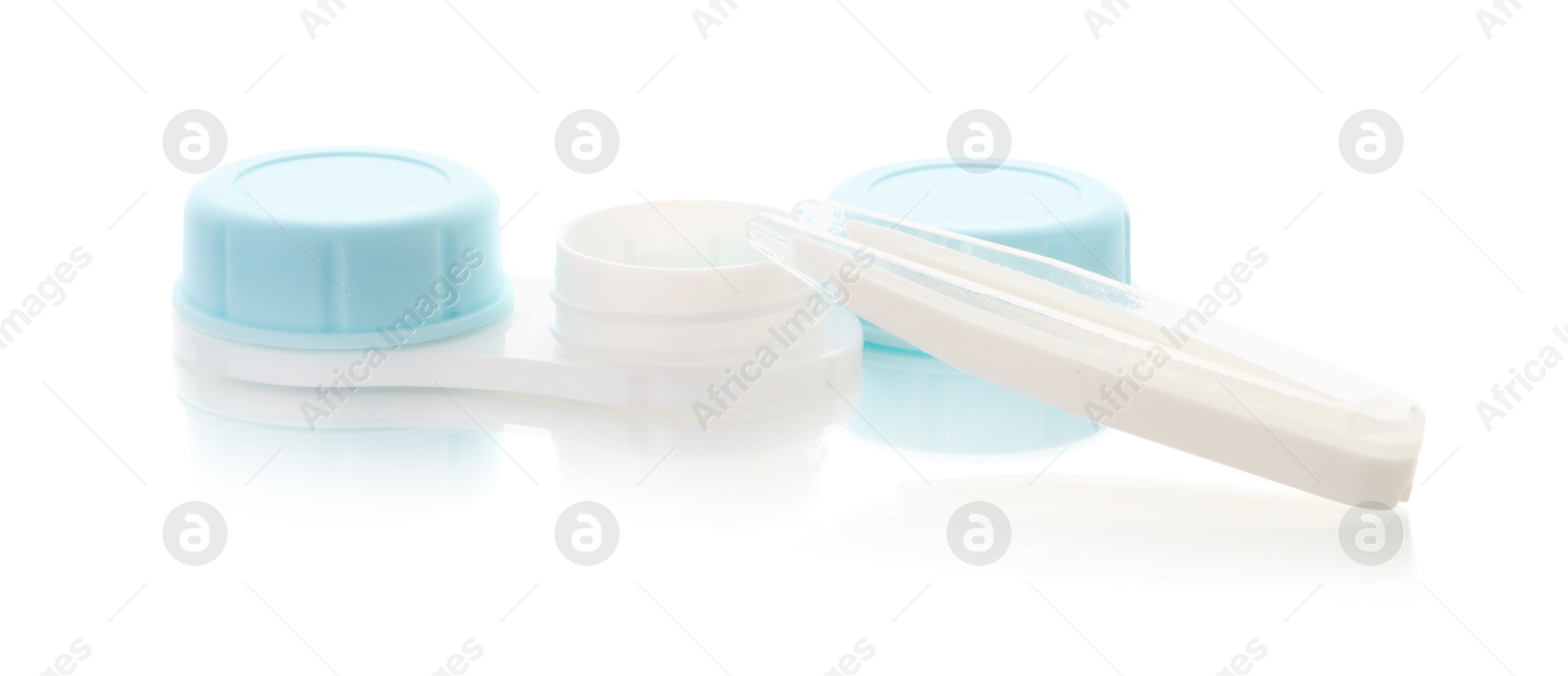 Case with contact lenses and tweezers isolated on white Photo of Case with contact lenses and tweezers isolated on white