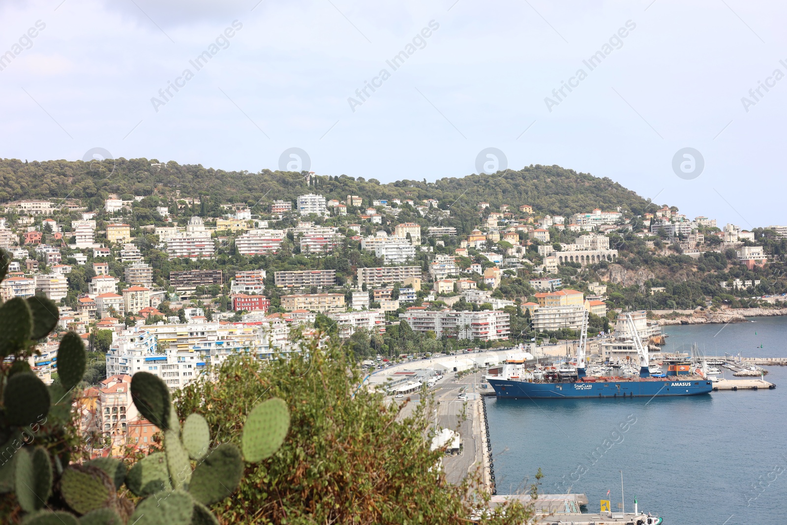 Photo of Nice, France - August 24, 2025: Picturesque view of city and mountains near sea