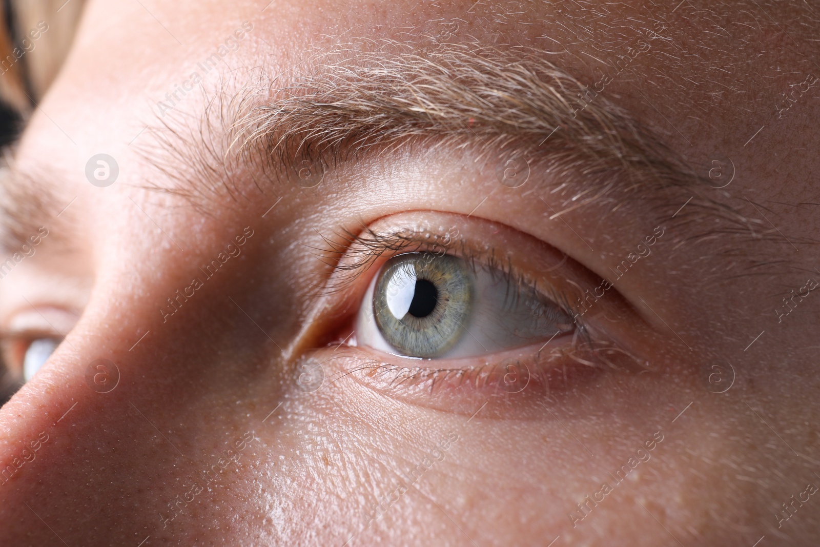 Photo of Closeup view of man with beautiful eyes