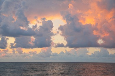 Photo of Picturesque view of sky with beautiful clouds over sea