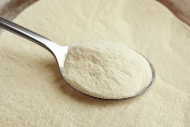 Photo of Organic agar-agar powder and spoon, closeup view