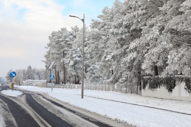 Photo of Beautiful view of city street in winter morning