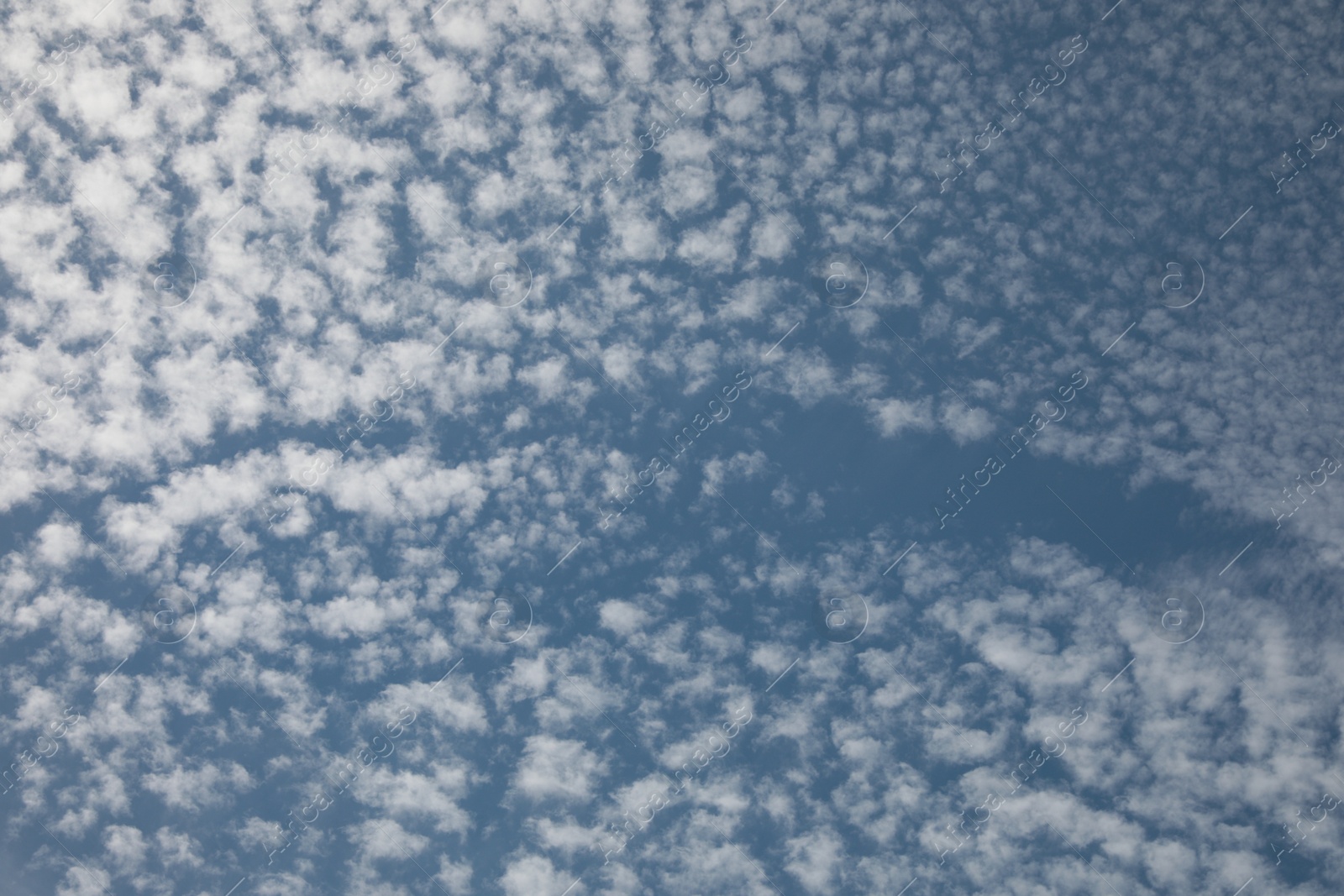 Photo of Beautiful view of blue sky with clouds