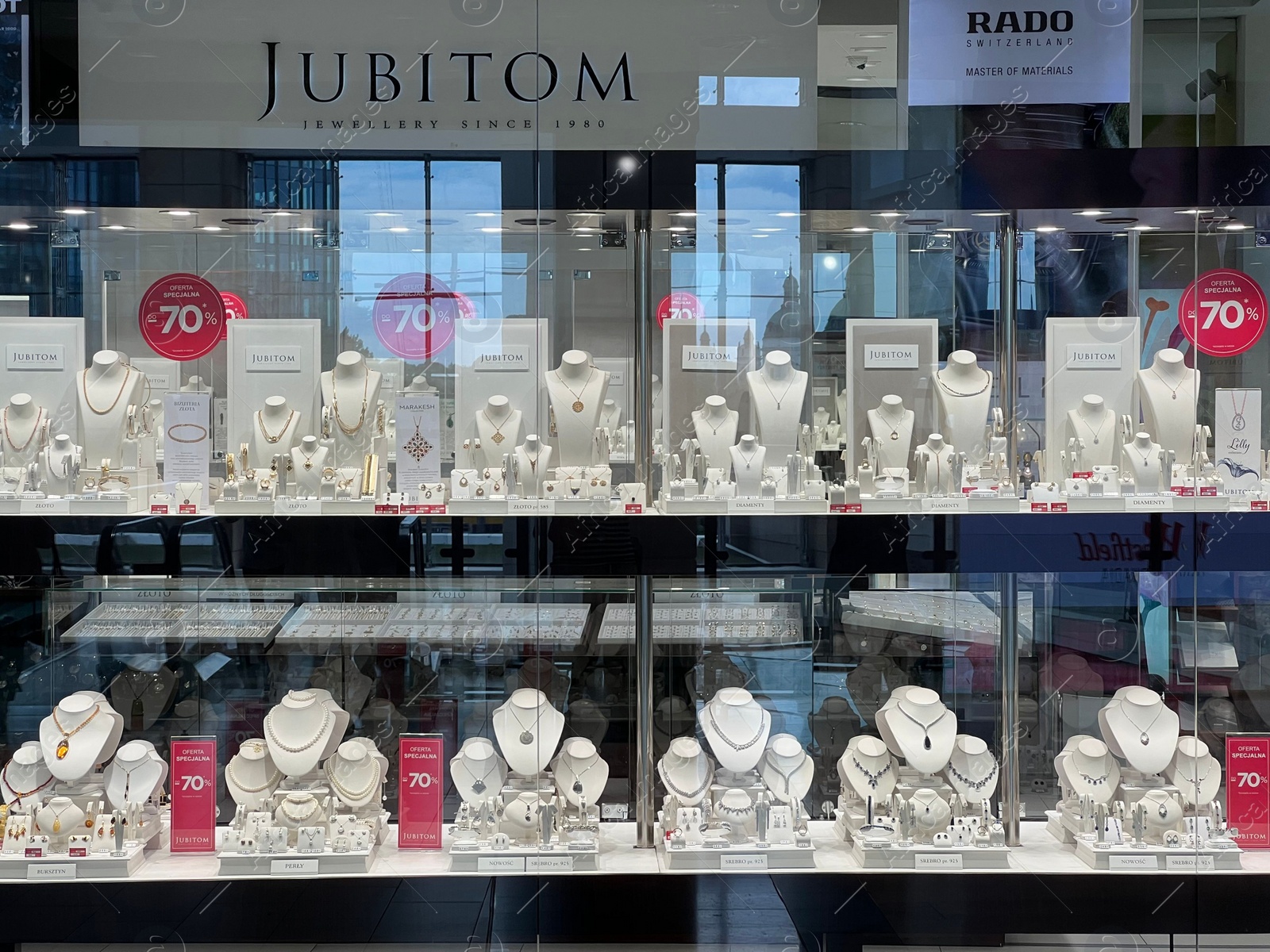 Photo of WARSAW, POLAND - JULY 13, 2022: Showcase with beautiful jewelry of Jubitom store in shopping mall