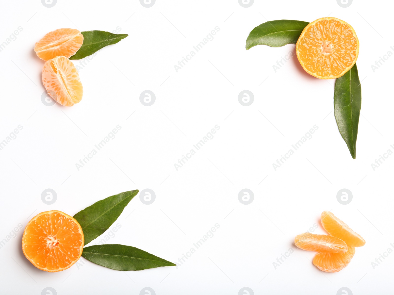 Photo of Composition with tangerines and leaves on white background, top view. Space for text