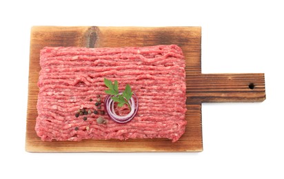 Photo of Board with raw ground meat, onion, peppercorns and parsley isolated on white, top view