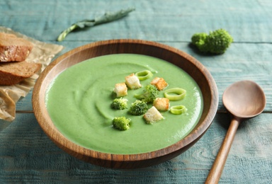 Fresh vegetable detox soup made of broccoli served on table