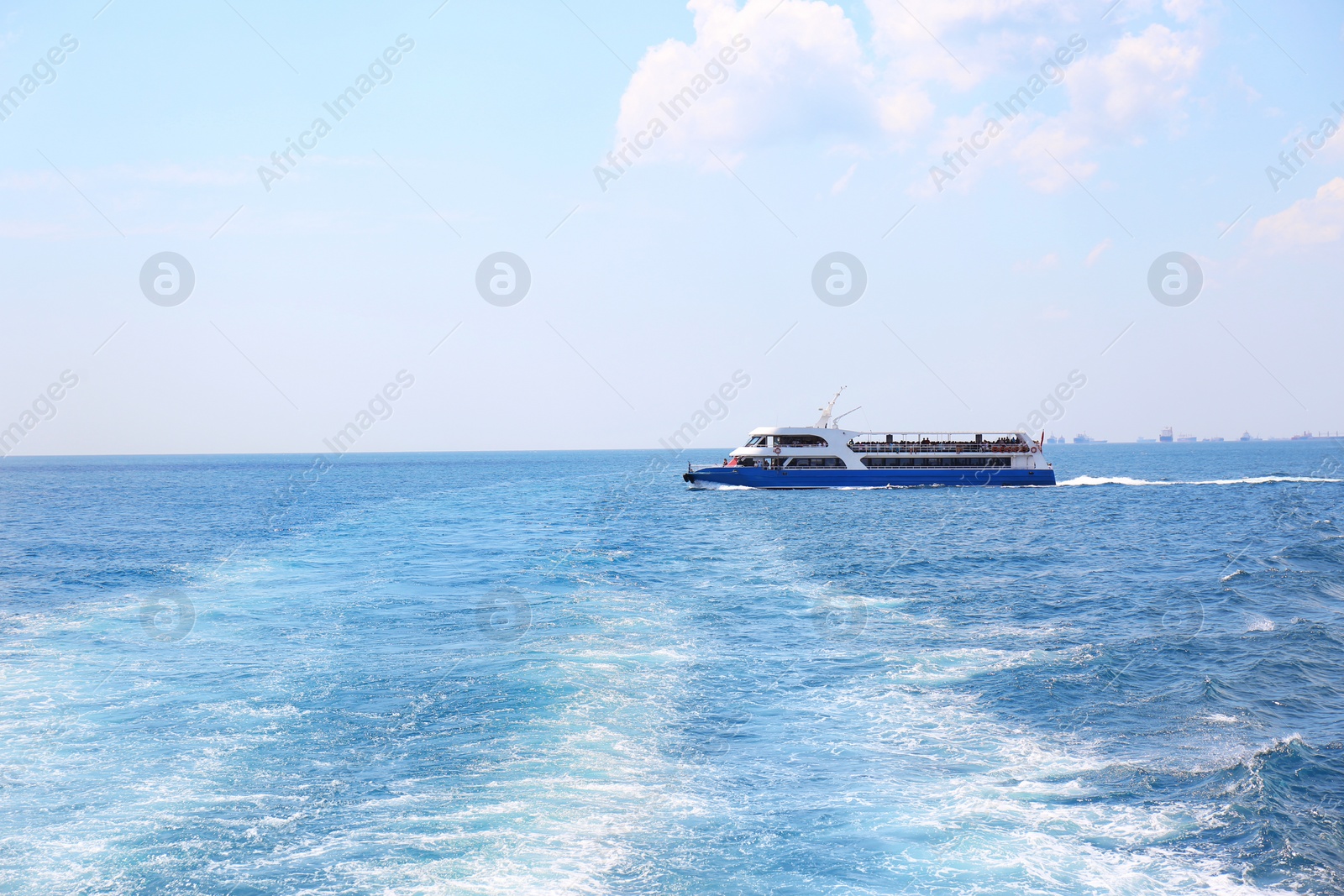 Photo of Beautiful view of ship in sea on sunny day