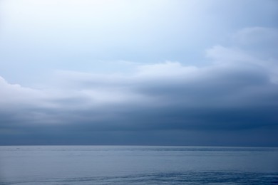 Picturesque view of beautiful sea and cloudy sky