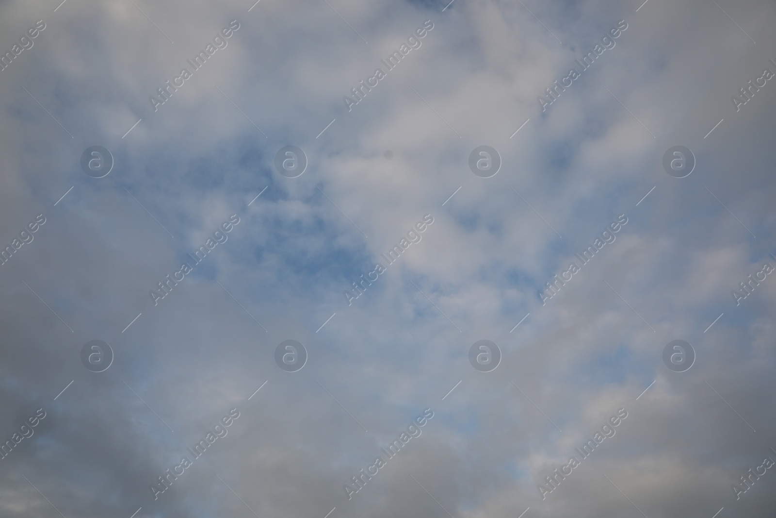 Photo of View of picturesque sky with fluffy clouds