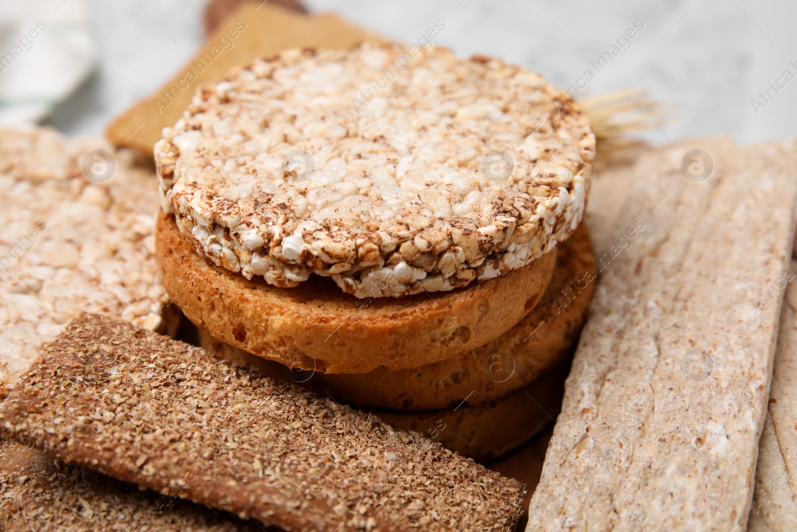 Photo of Rye crispbreads, rice cakes and rusks, closeup