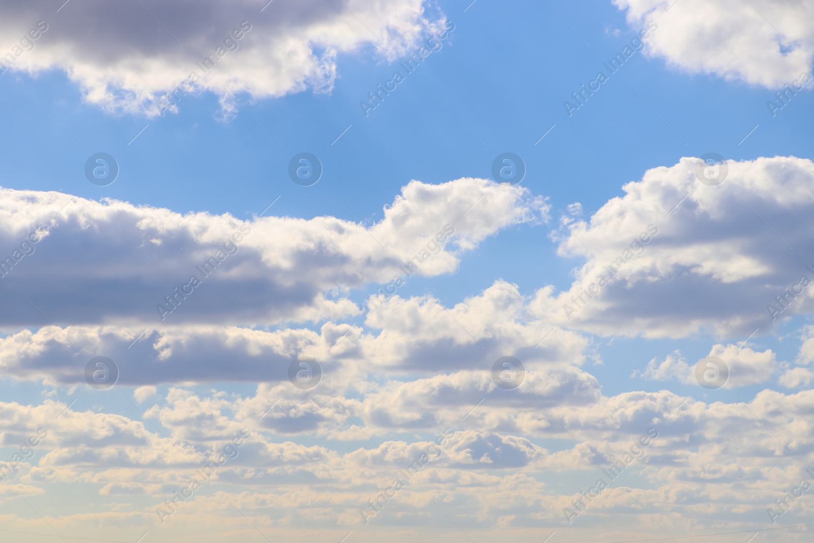 Photo of Picturesque view of beautiful blue sky with clouds