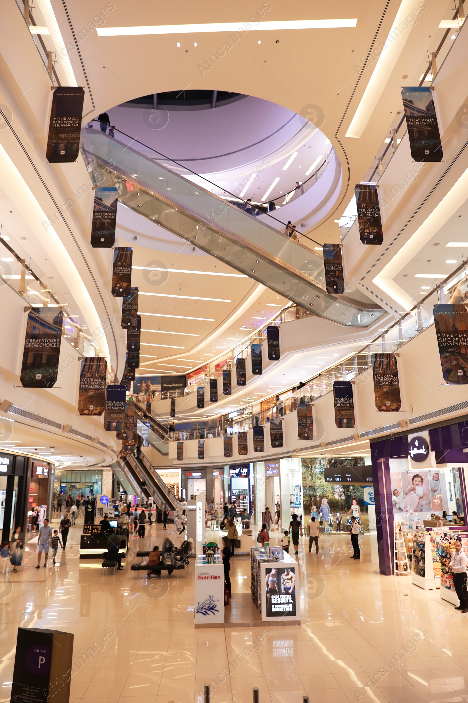 Photo of DUBAI, UNITED ARAB EMIRATES - NOVEMBER 03, 2018: Luxury modern shopping mall