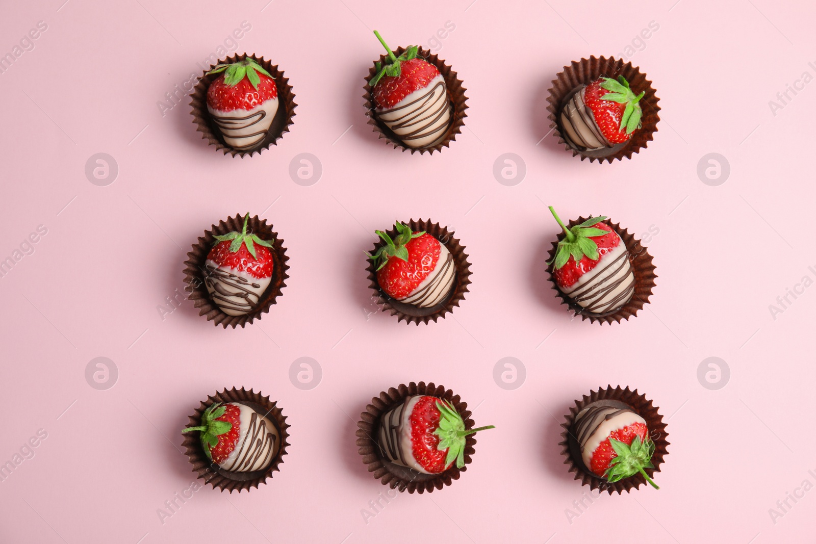 Photo of Flat lay composition with chocolate covered strawberries on color background