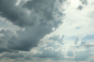 Beautiful view of sky with fluffy clouds