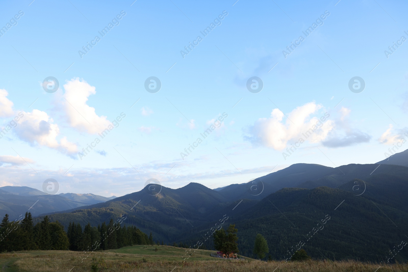 Photo of Picturesque view of mountain landscape in morning