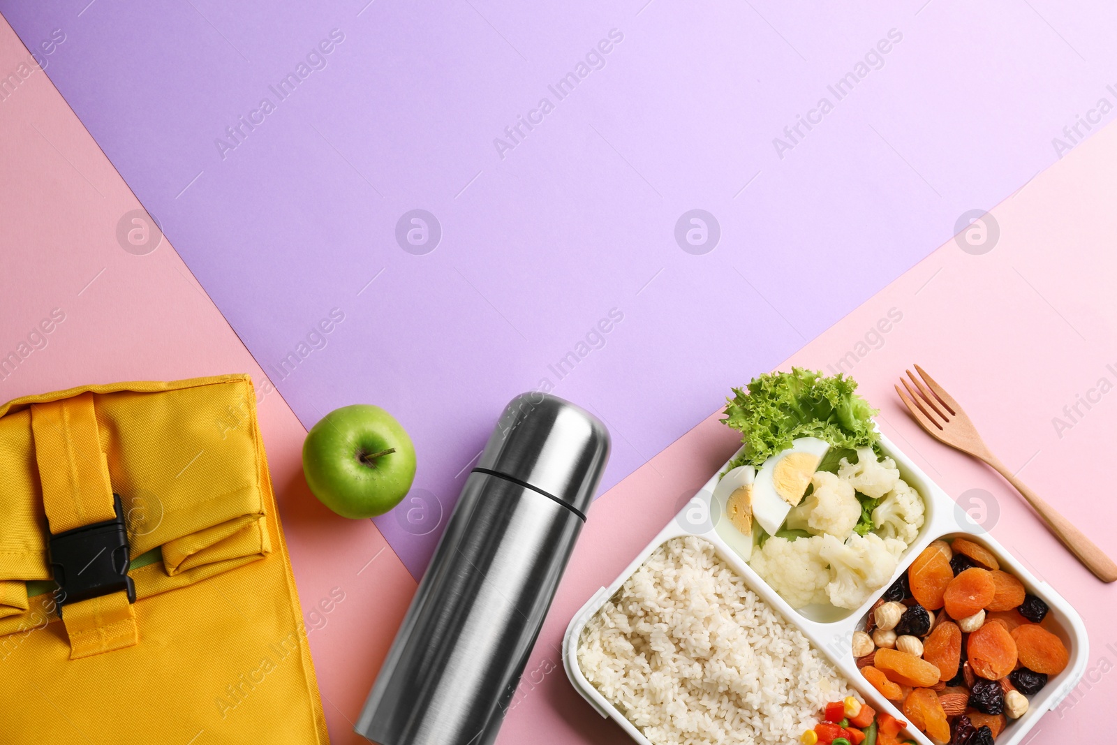 Photo of Flat lay composition with thermos and food on color background. Space for text