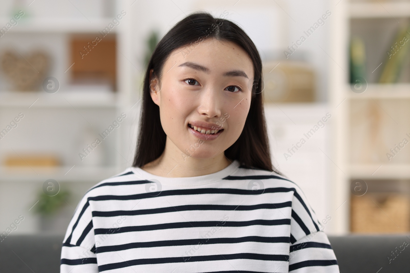 Photo of Portrait of smiling confident businesswoman in office