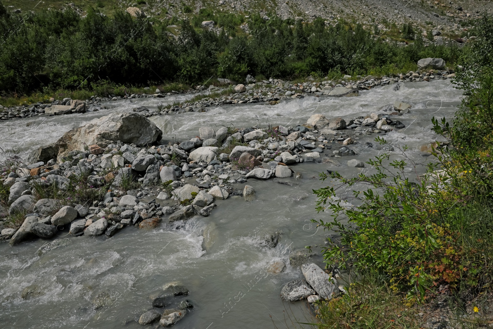 Photo of Picturesque view of beautiful river in mountains