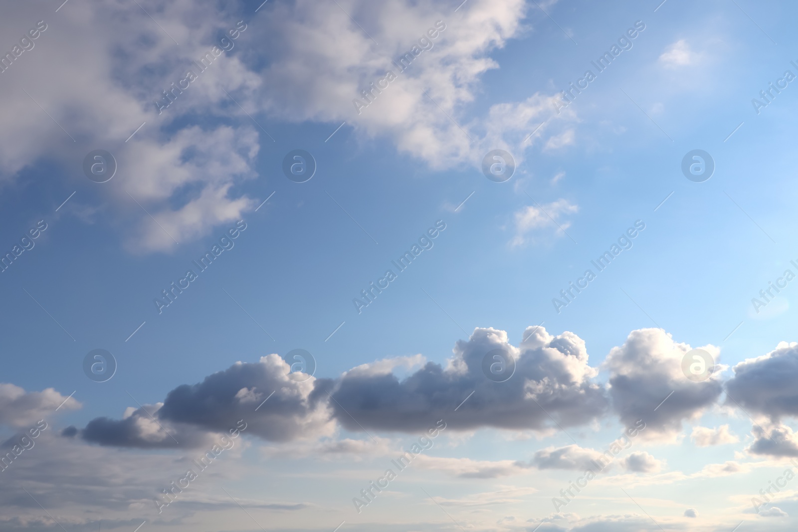 Photo of Picturesque view of beautiful blue sky with clouds