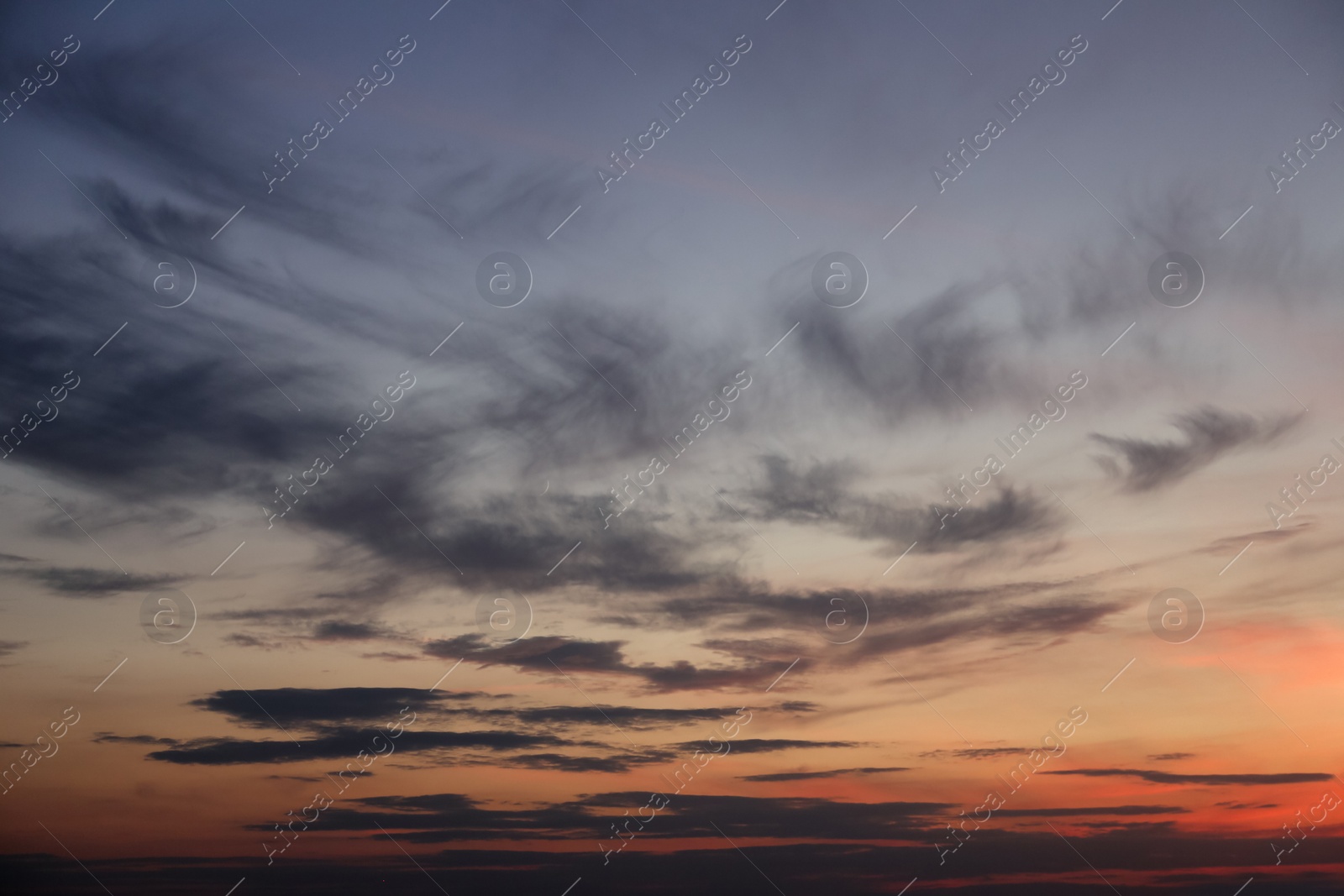 Photo of Beautiful view of morning sunrise with cloudy sky