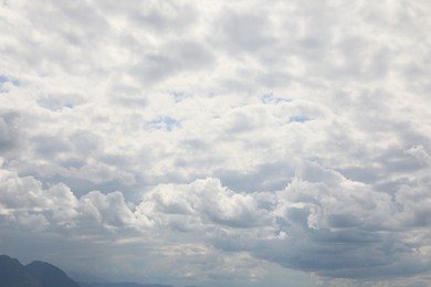 Picturesque view of beautiful sky with fluffy clouds