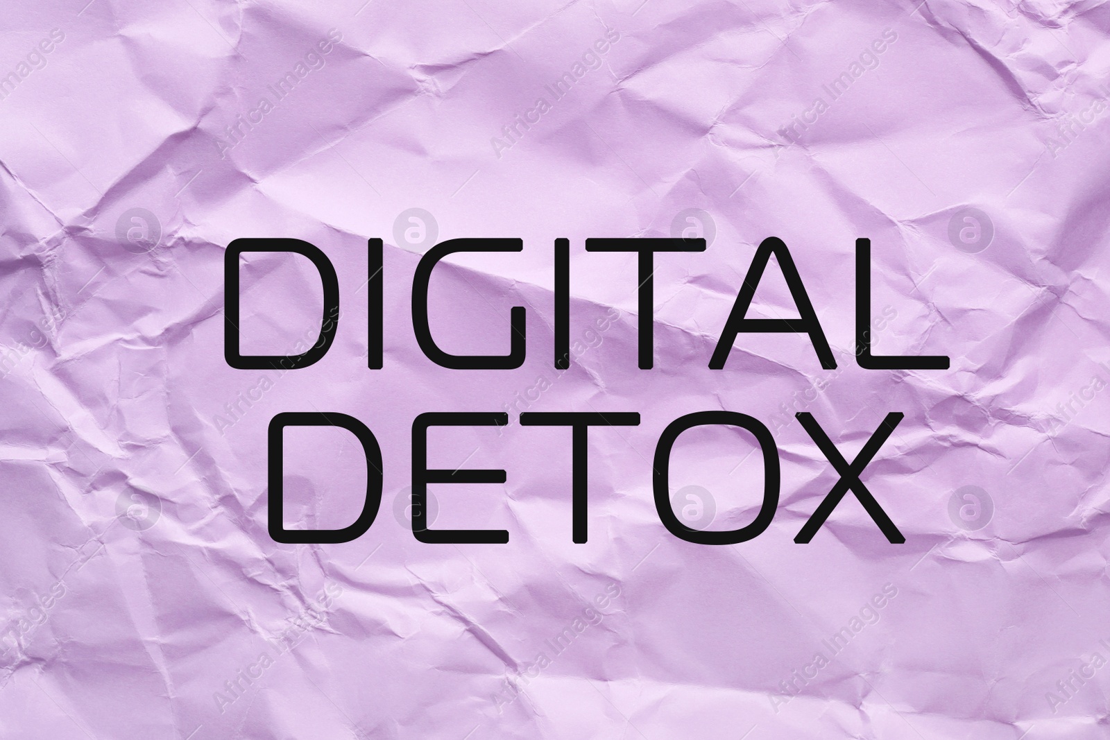 Image of Text Digital Detox on crumpled violet paper, top view