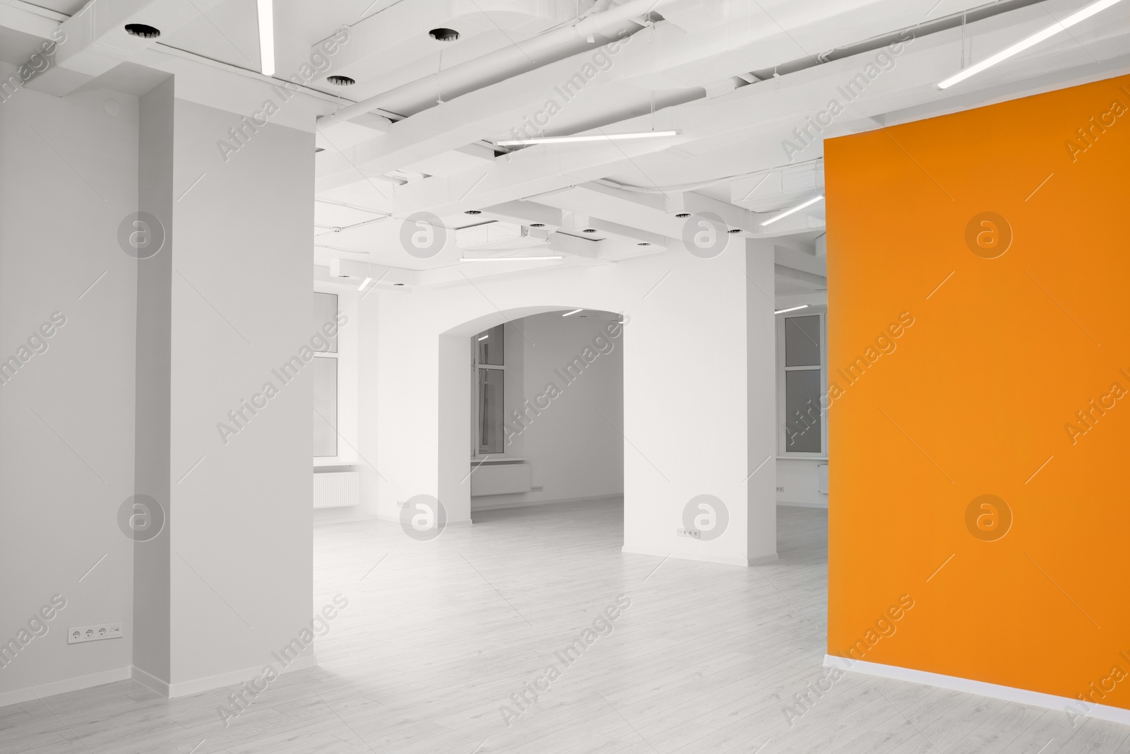 Photo of Empty room with beautiful clean walls during repair