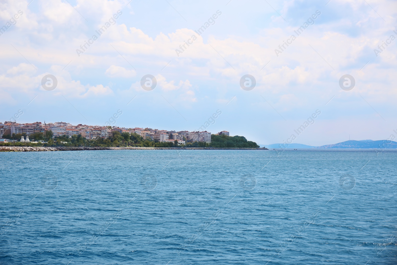 Photo of Beautiful view of city on sea shore