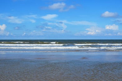 Picturesque view of beautiful sea and blue sky