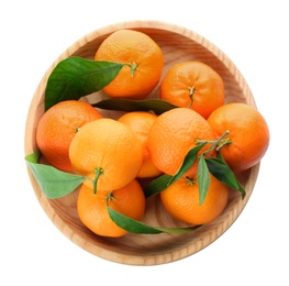 Fresh tangerines with green leaves in wooden bowl on white background, top view