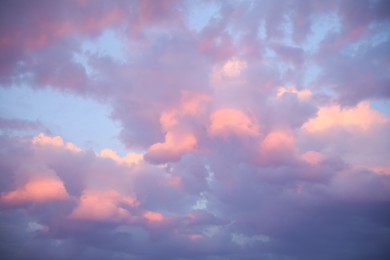 Photo of Picturesque view of beautiful sky in evening