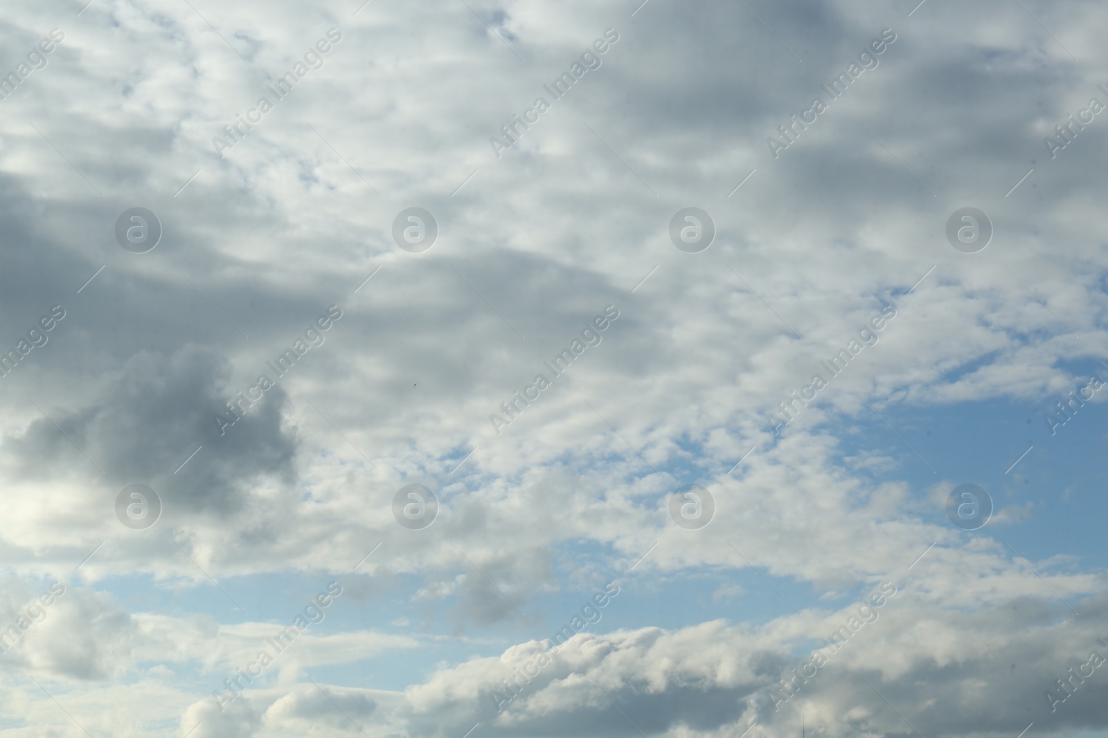 Photo of Beautiful view of sky with fluffy clouds