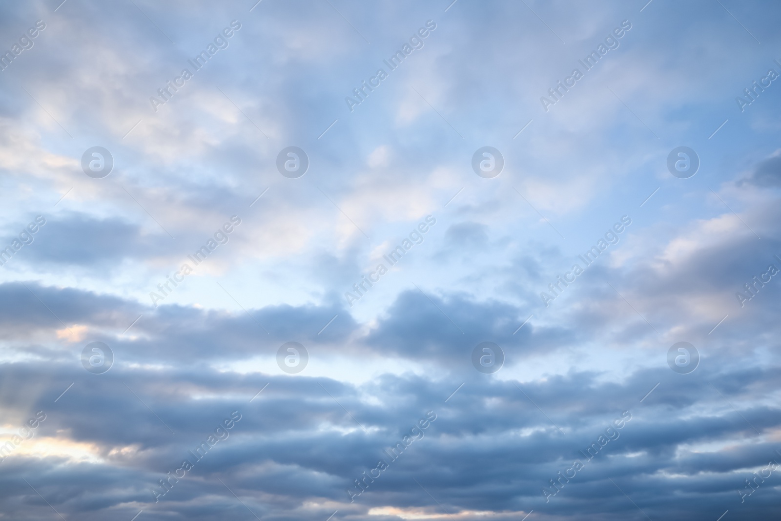 Photo of Picturesque view of sky with clouds at sunset