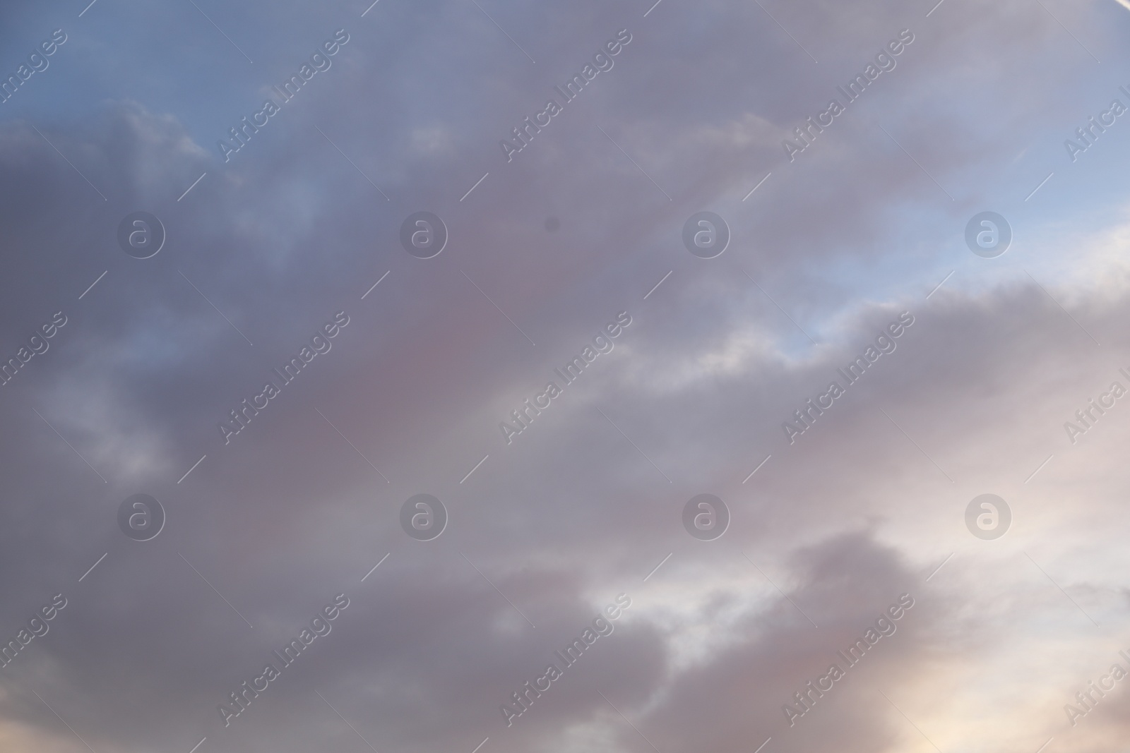 Photo of Picturesque view of blue sky with clouds