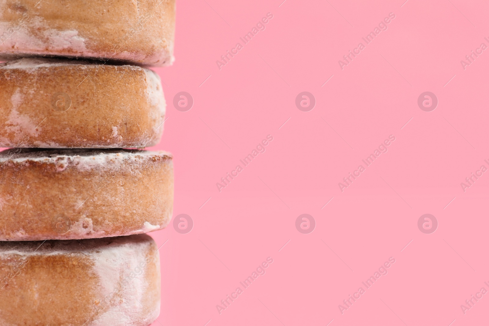 Photo of Sweet delicious butter cookies on pink background, closeup. Space for text