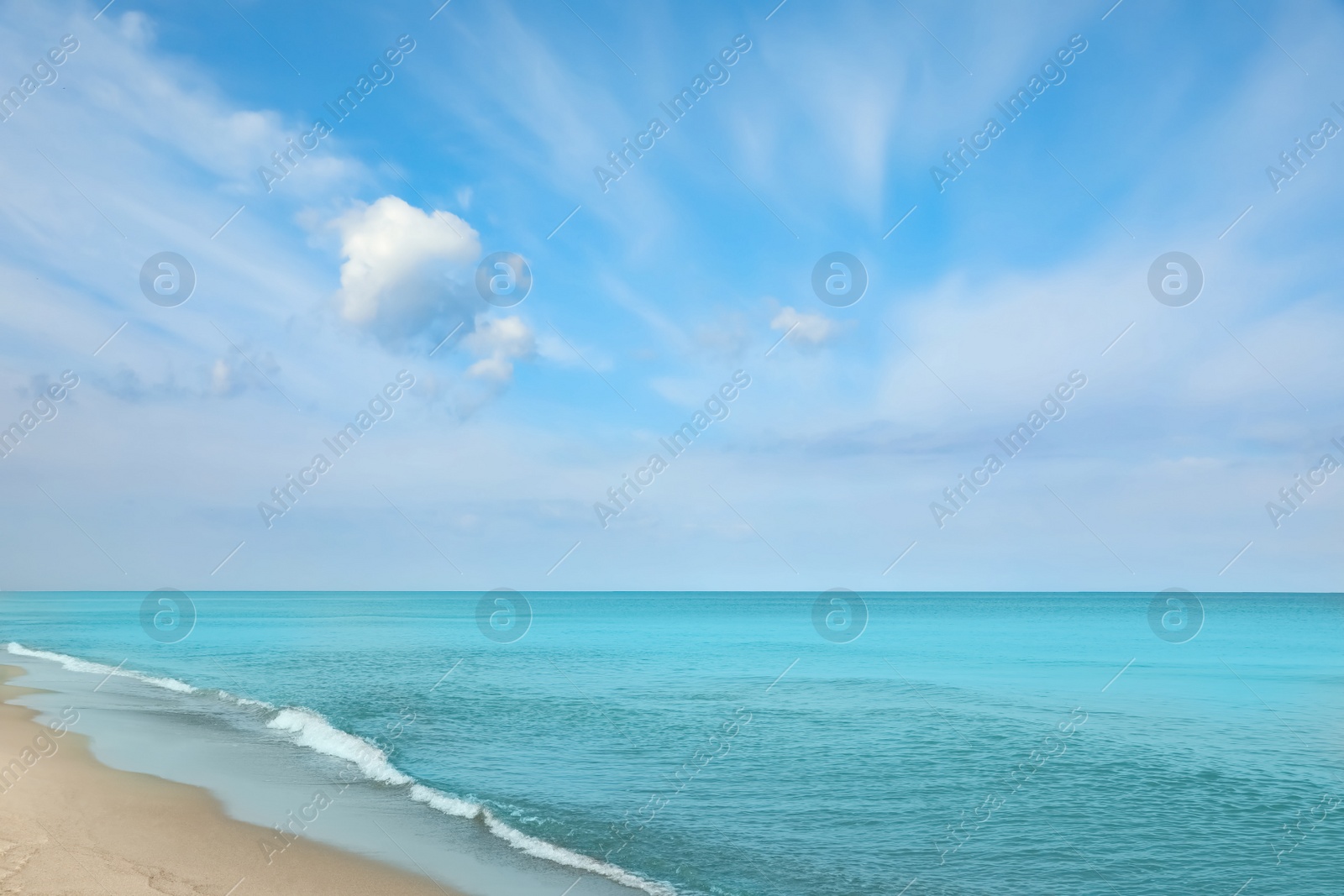 Photo of Beautiful view of sea shore and blue sky on sunny day